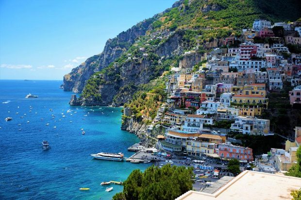 Bờ biển Amalfi - nơi giải tỏa cơn nóng mùa hè ở Italia